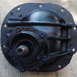 Black Metal Gear Housing